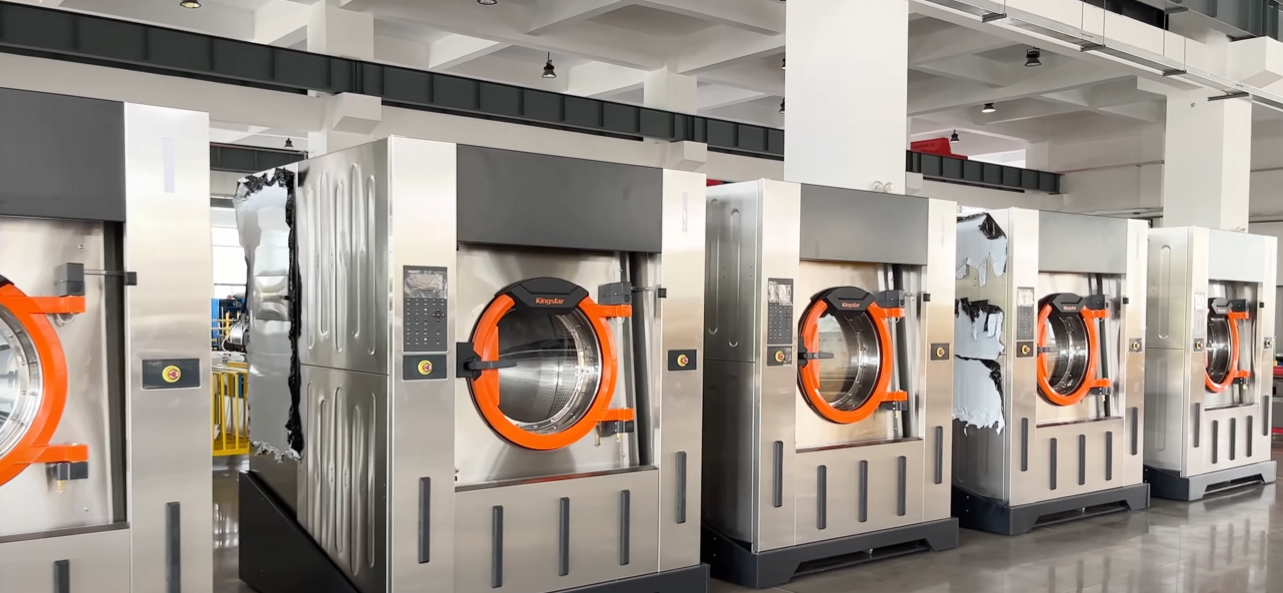 Ultimate Guide to Industrial Washing Machines: Types, Uses, and Maintenance